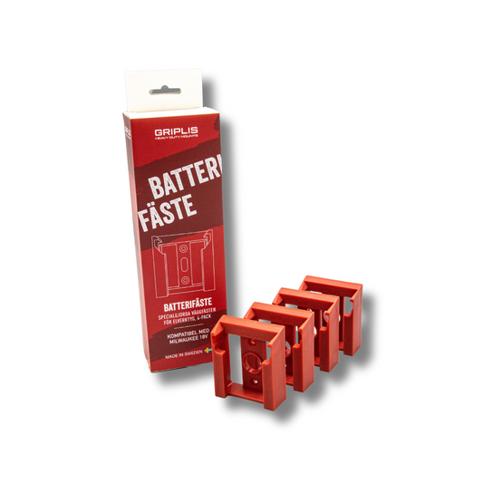 MILWAUKEE M18 BATTERIFÄSTE 4 - PACK